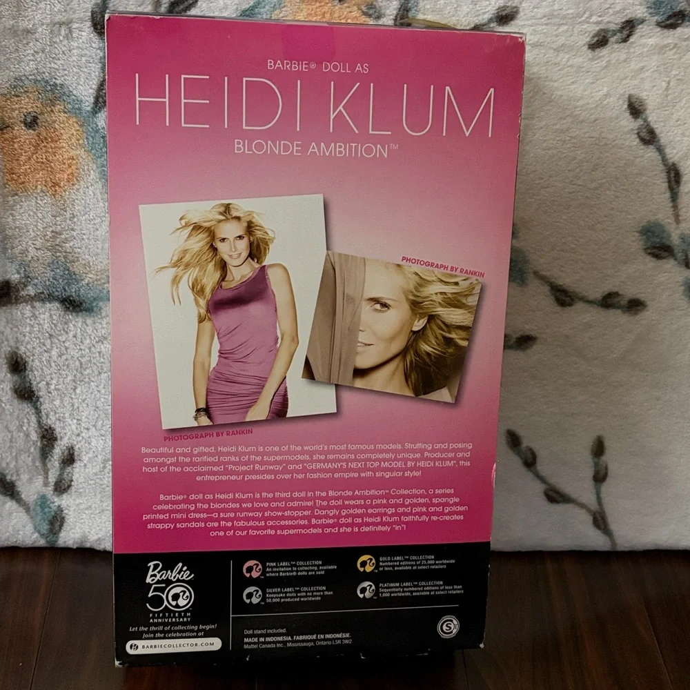 Heidi Klum Blonde Ambition Barbie 2009 - Picture 7 of 15